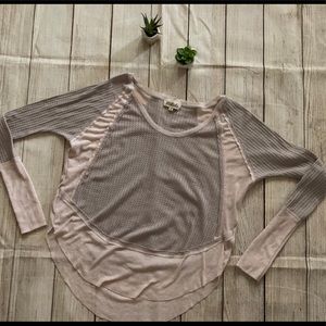 Listicle long sleeve pullover